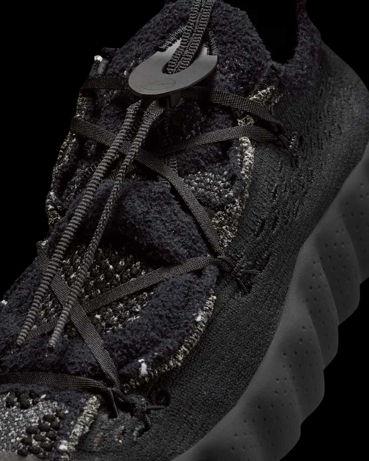 Nike Mind 002 Flyknit Fragment Black