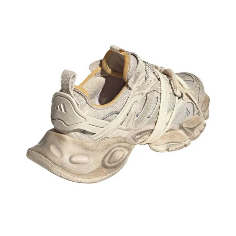 adidas XLG Runner Deluxe Wonder Beige