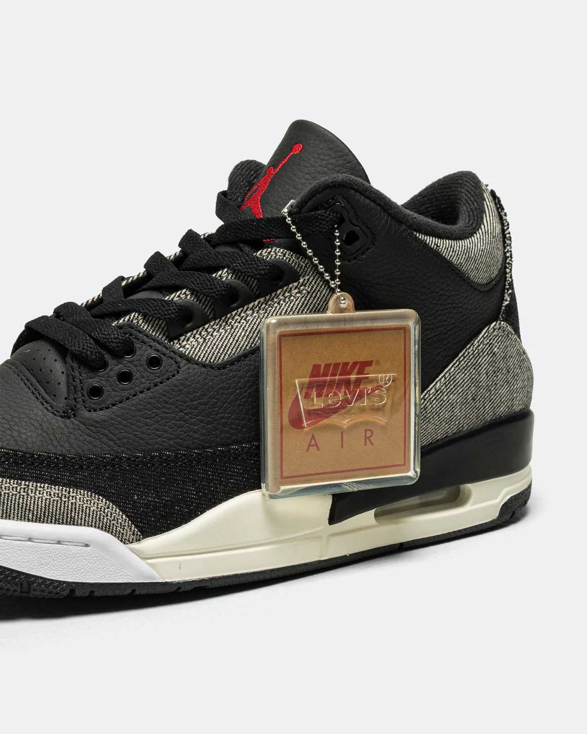Air Jordan 3 Retro SP x Levi’s “Black Denim”