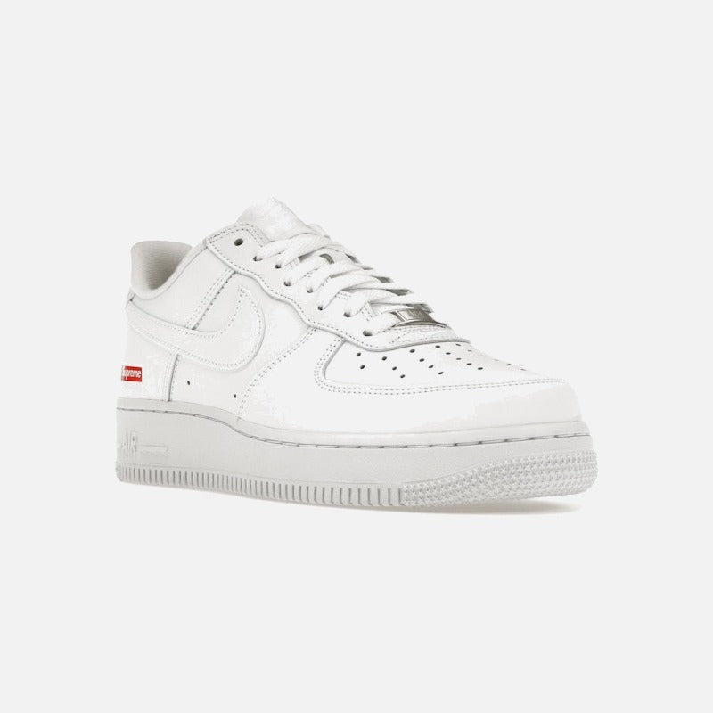 nike air force 1 low supreme white