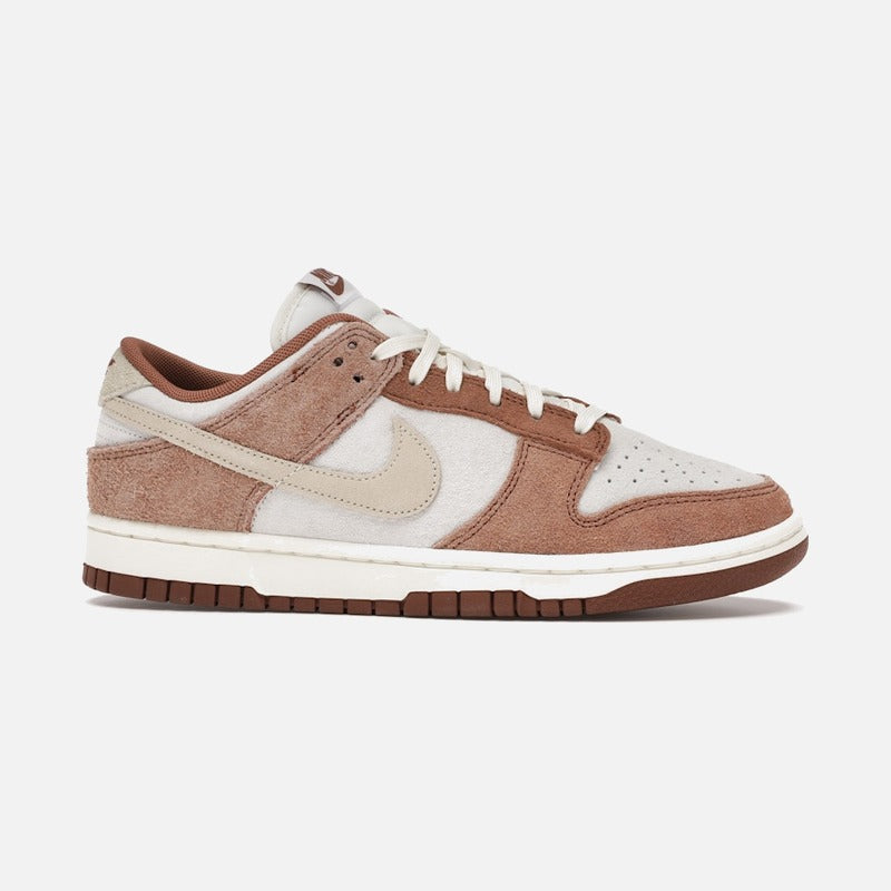 nike dunk low medium curry