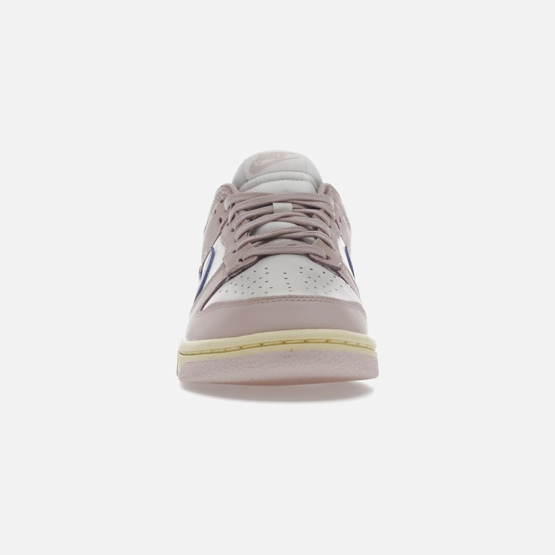 nike dunk low pink oxford (women's)
