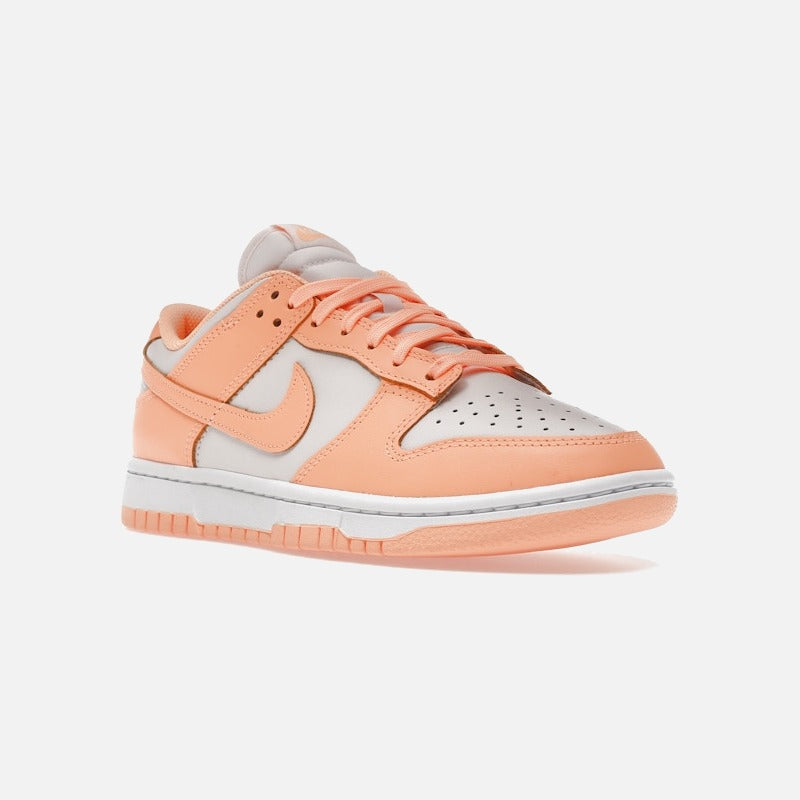 nike dunk low peach cream (w)