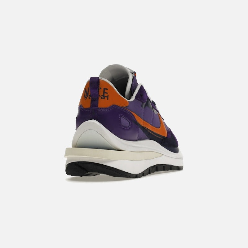 nike vaporwaffle sacai dark iris