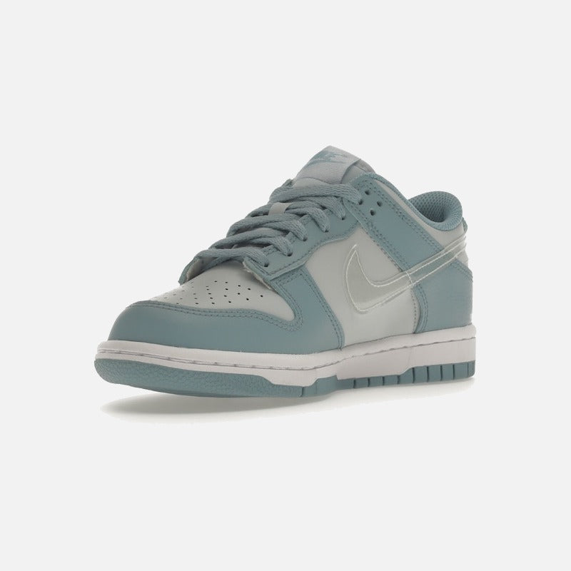 nike dunk low clear blue swoosh (gs)