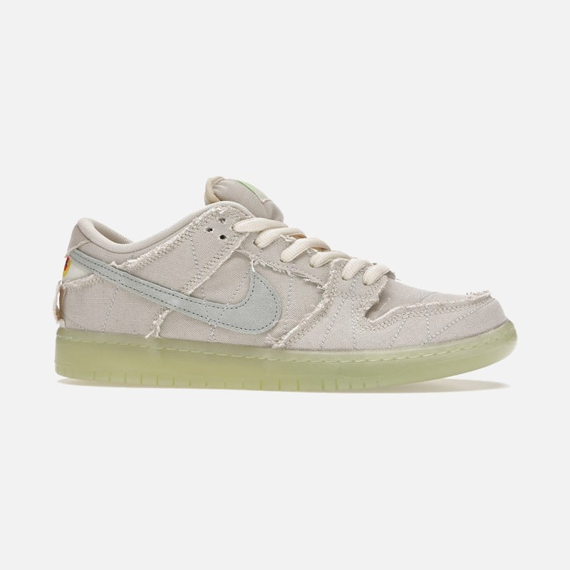 nike sb dunk low mummy