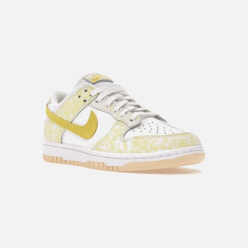 nike dunk low yellow strike (women's)