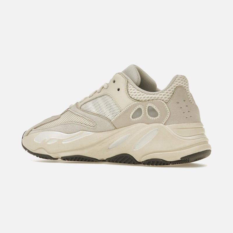 Adidas Yeezy boost 700 Analog