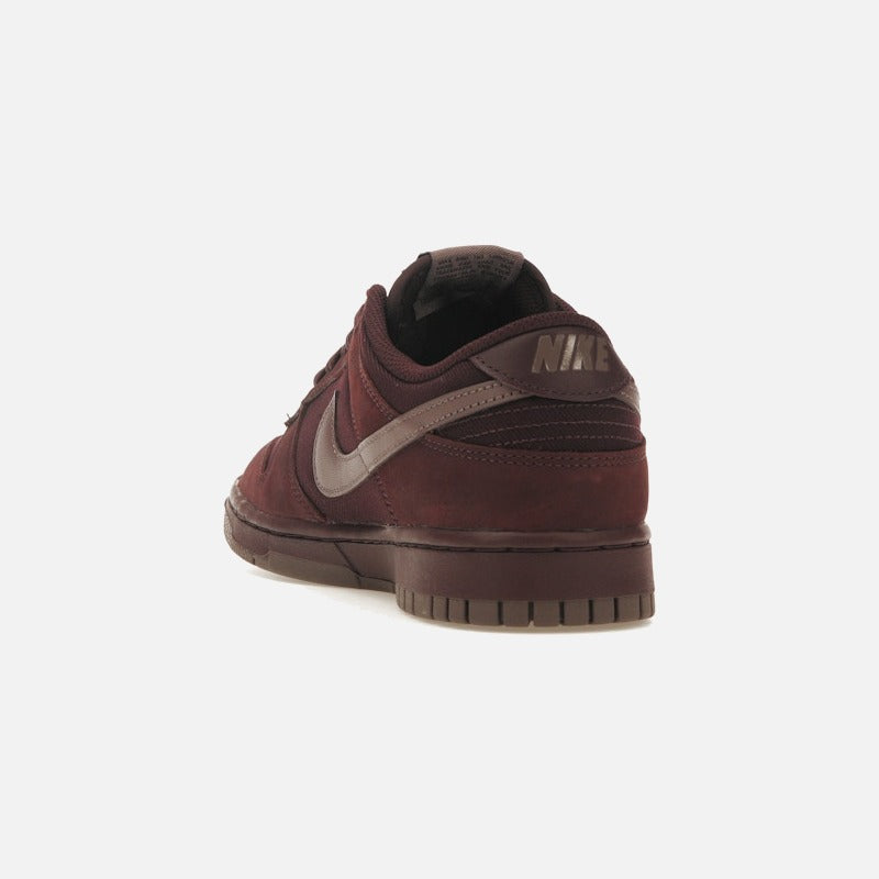 Nike Dunk Low Retro Premium Burgundy Crush
