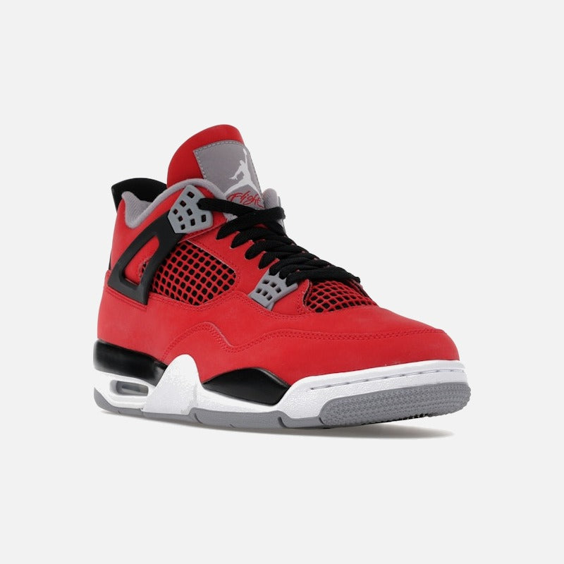 Air Jordan 4 Retro Toro Bravo 2026