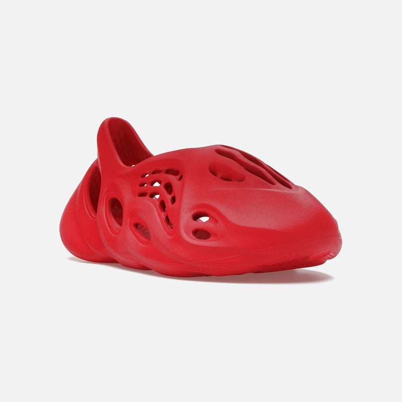 adidas yeezy foam rnnr vermillion