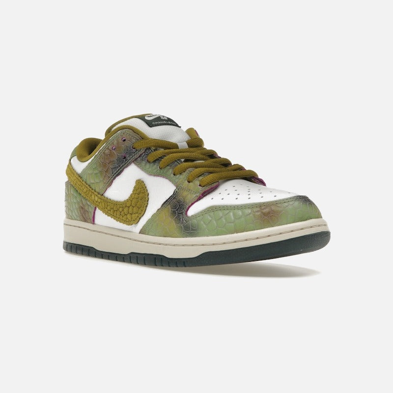 Nike Sb Dunk Low Alexis Sablone Chameleon