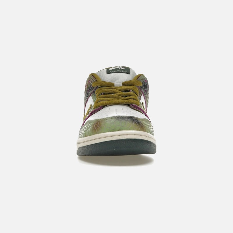 Nike Sb Dunk Low Alexis Sablone Chameleon