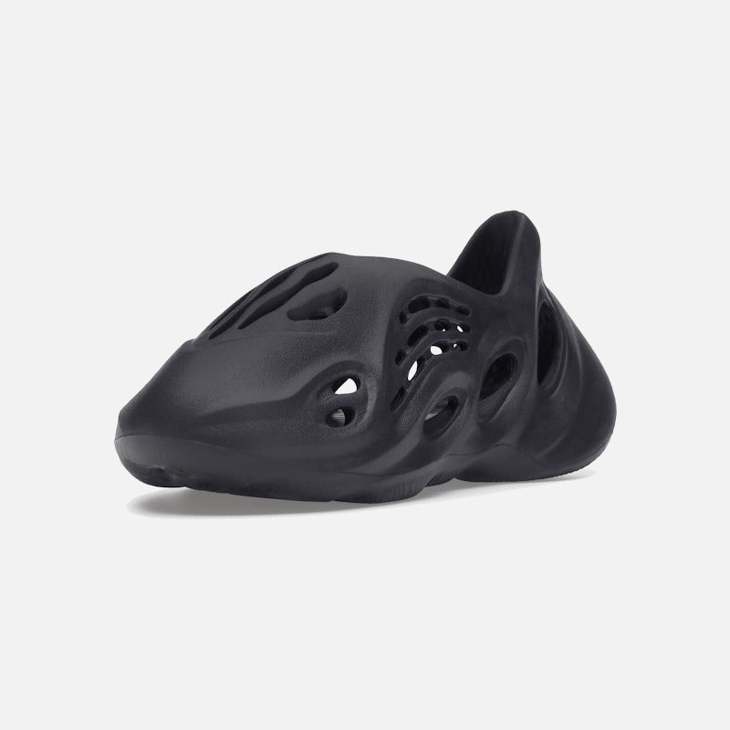 adidas yeezy foam rnr onyx