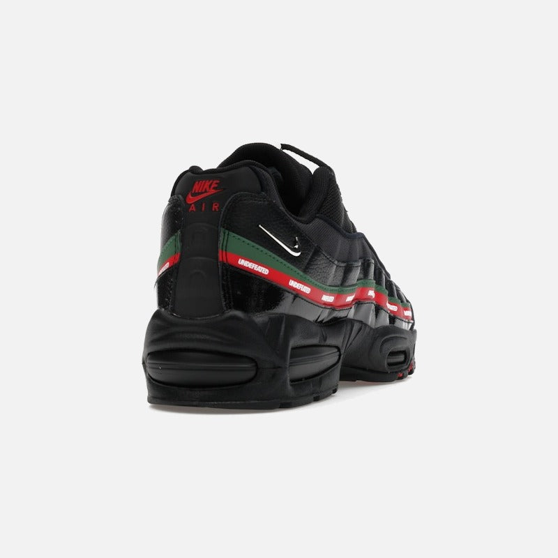 Nike Air Max 95 SP Undefeated “Black”
