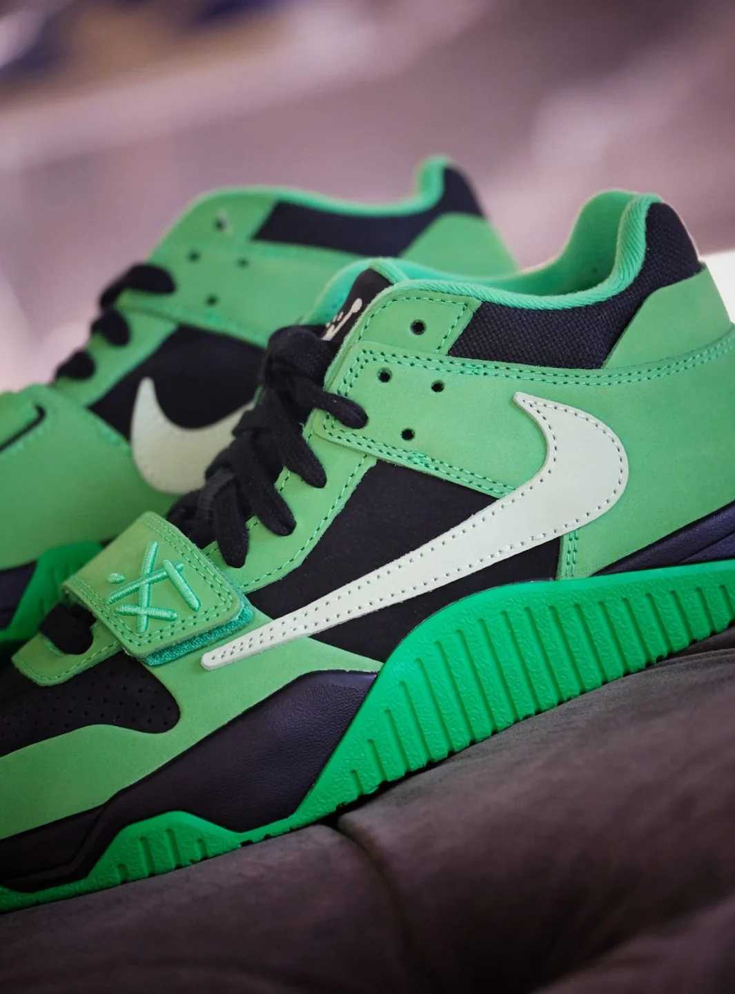 Jordan Jumpman Jack TR Travis Scott Green Spark