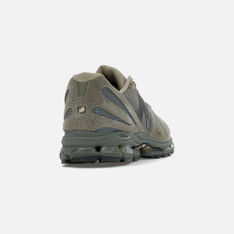 New Balance Abzorb 1890 Stone Island Rich Tan Brown