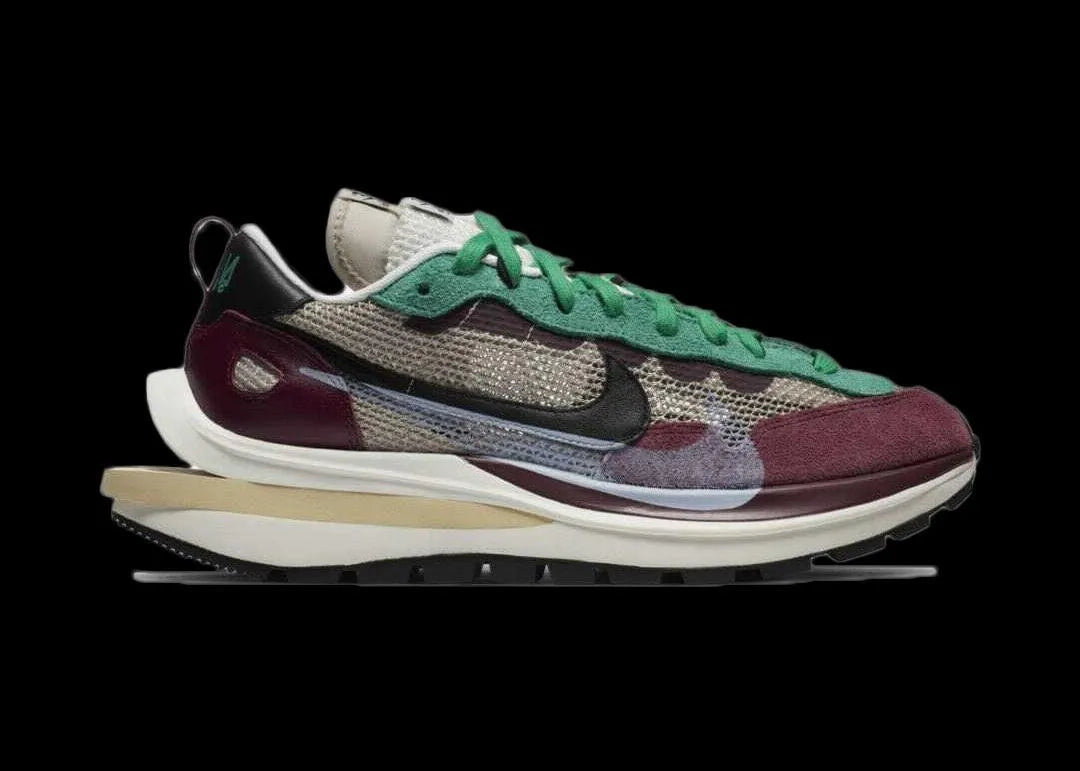nike vaporwaffle sacai villain red neptune green
