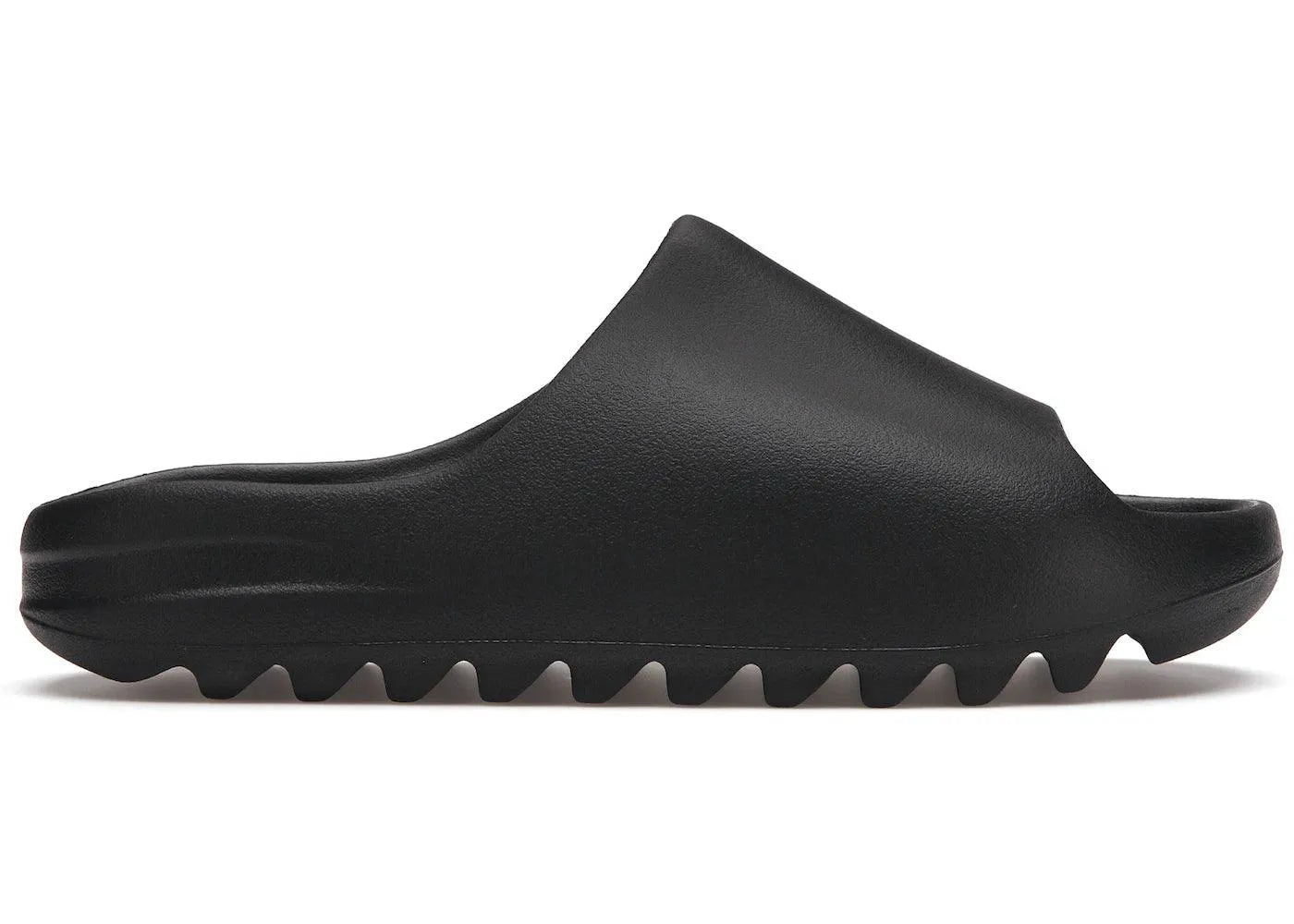 靴 adidas YEEZY SLIDE Adidas yeezy slide onyx