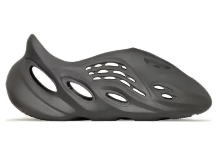 adidas yeezy foam rnr carbone