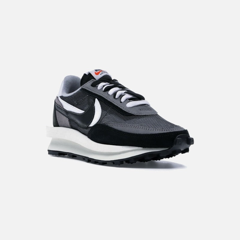 Nike Ld Waffle Sacai Black