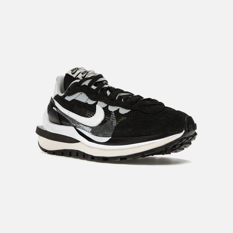 Nike Vaporwaffle Sacai Black White