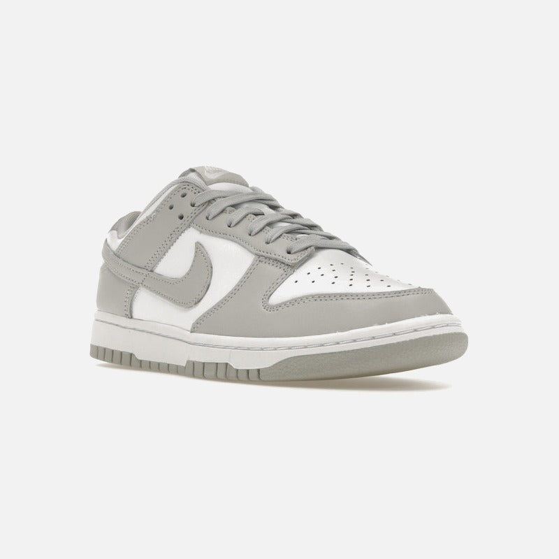 Nike dunk low grey fog