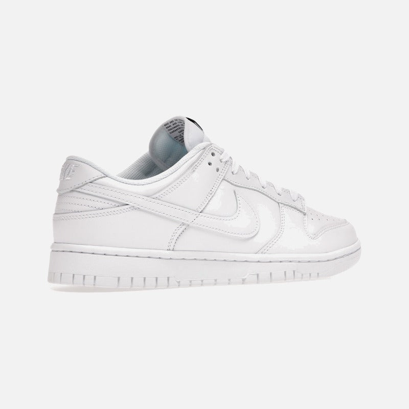 nike dunk low triple white (2021) (w)