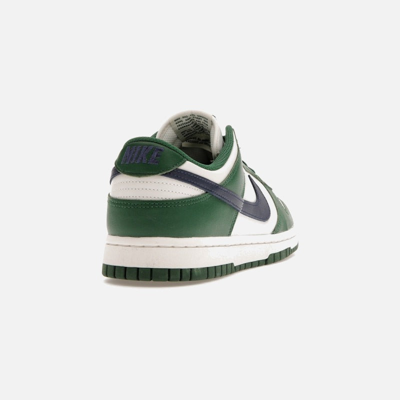nike dunk low retro gorge green midnight navy (women's)