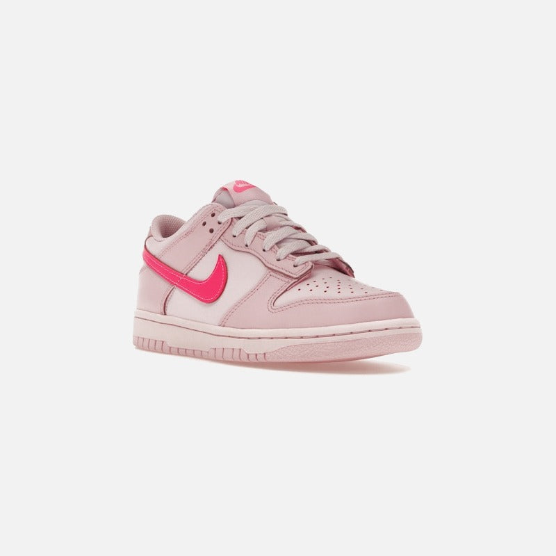 nike dunk low triple pink (Barbie)