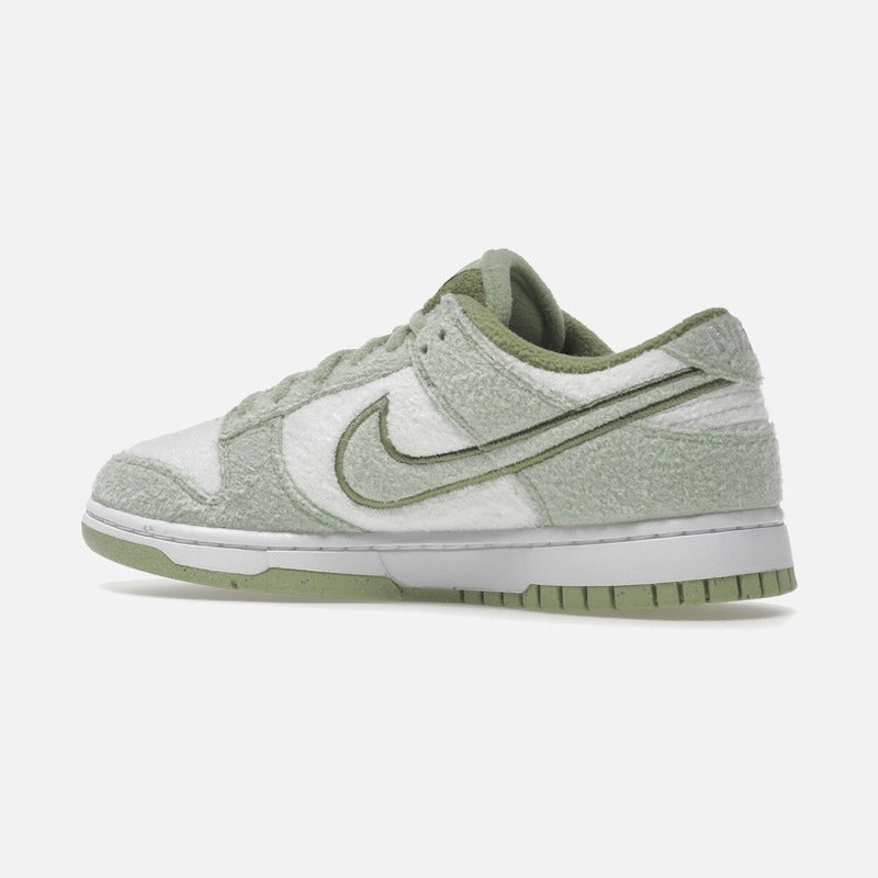 nike dunk low se fleece pack honeydew (women's)