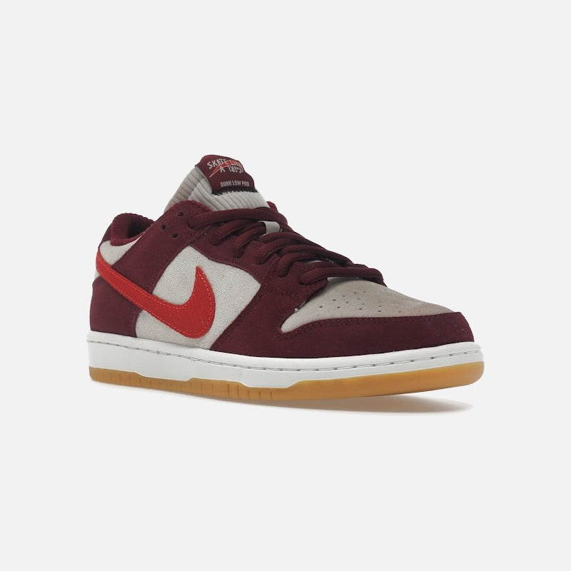 nike sb dunk low skate like a girl