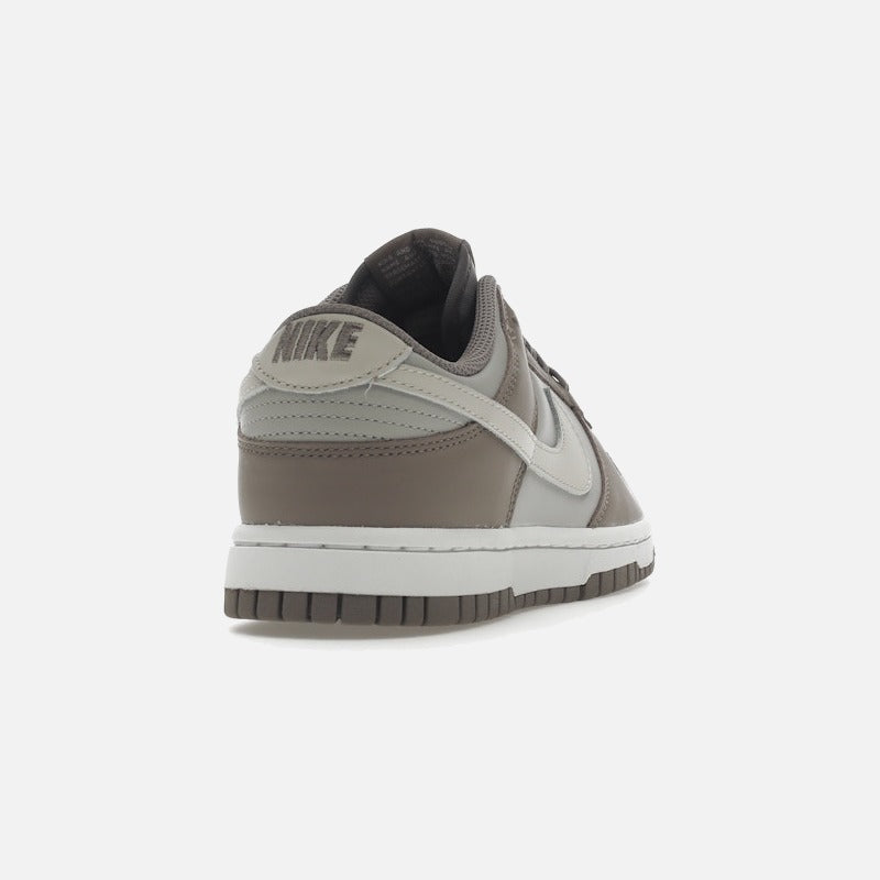 nike dunk low bone beige (w)