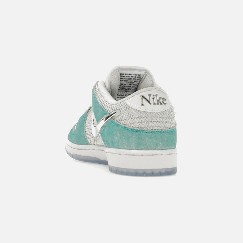 nike sb dunk low april skateboards