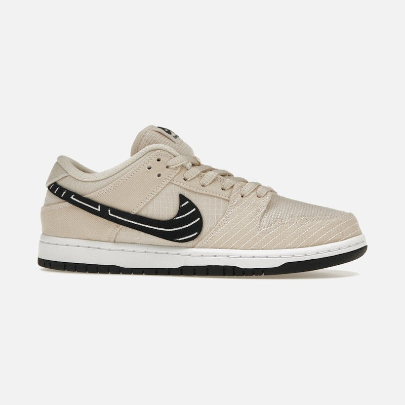nike sb dunk low albino & preto