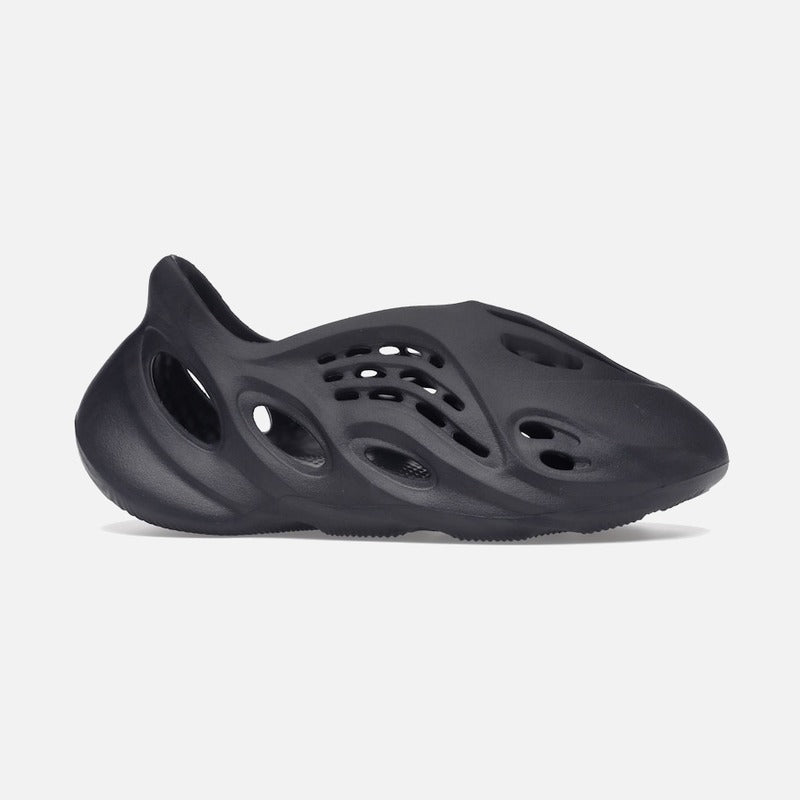 adidas yeezy foam rnr onyx