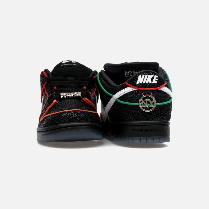 Nike SB Dunk Low Bronx Girls Skate