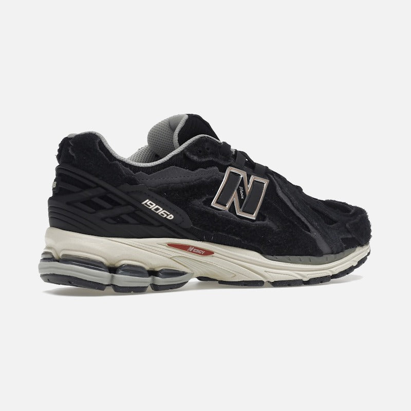 New balance 1906d protection pack black