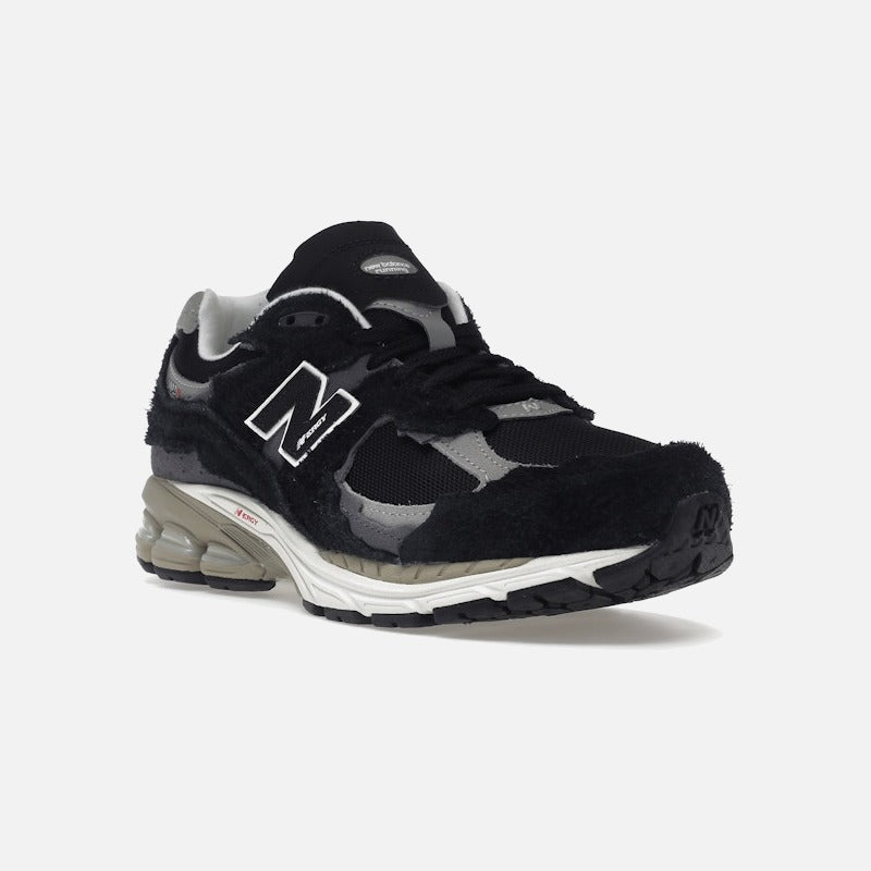 new balance 2002r protection pack black grey
