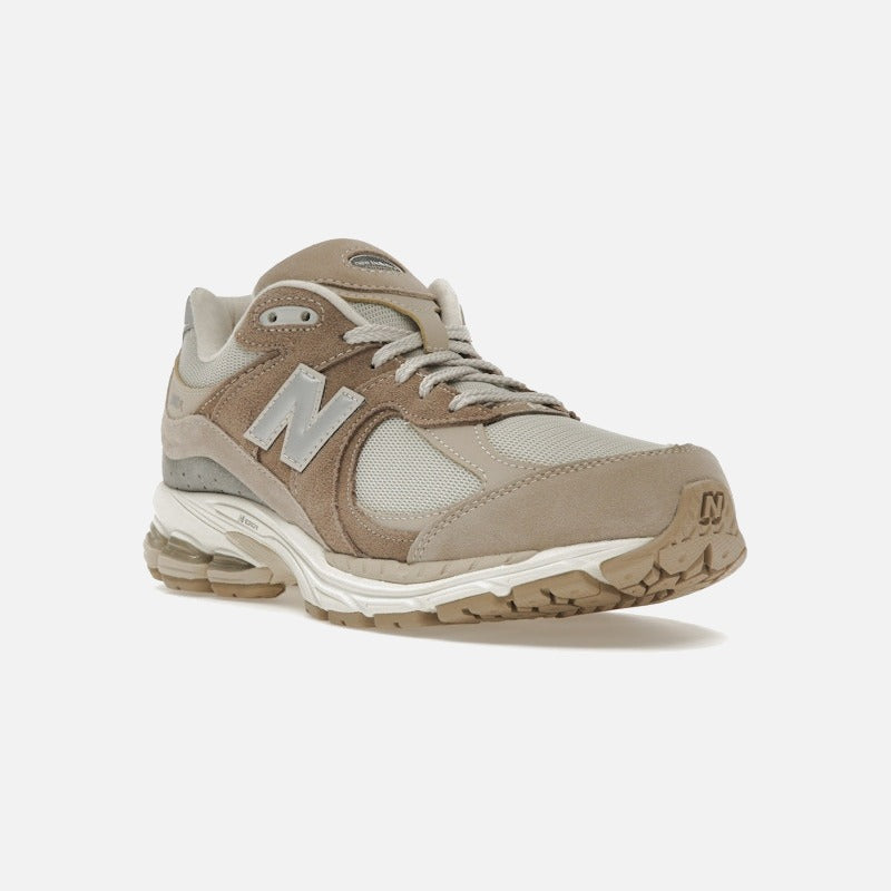 New Balance 2002r Driftwood Sandstone